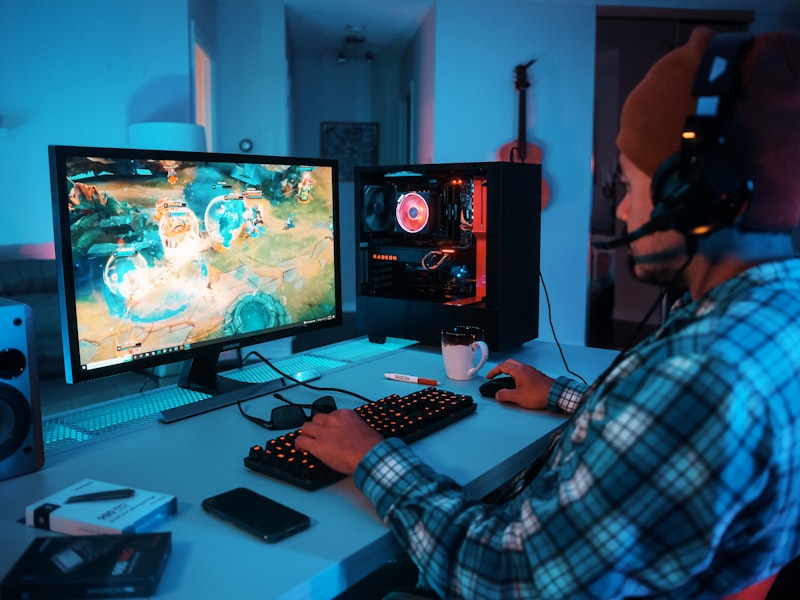 Hardline liquid-cooled tournament rig — RTX 4090, 360Hz-ready